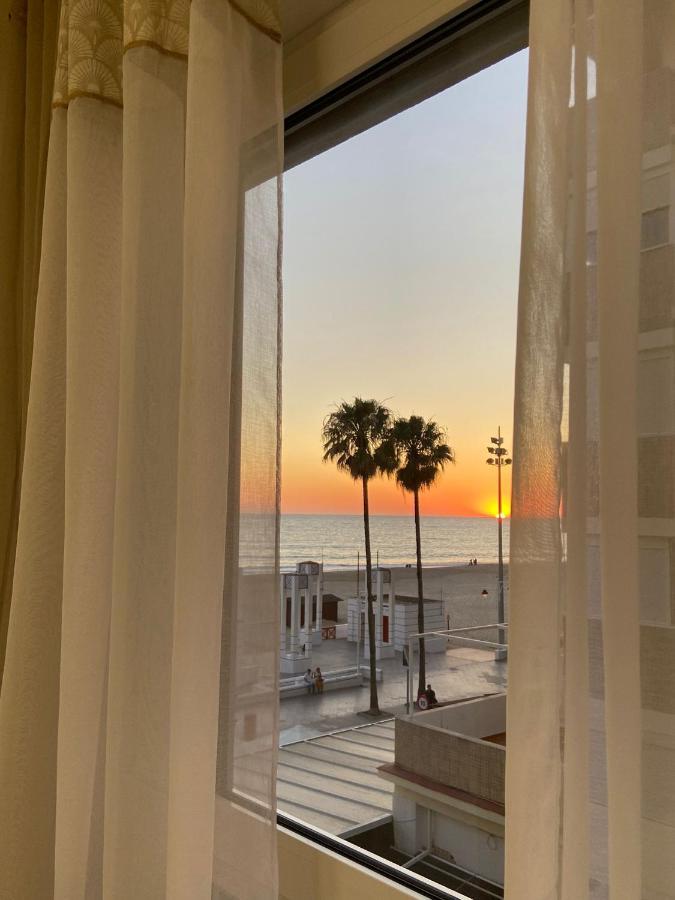 Apartamento Reformado Con Vistas Al Mar Cadiz Luaran gambar